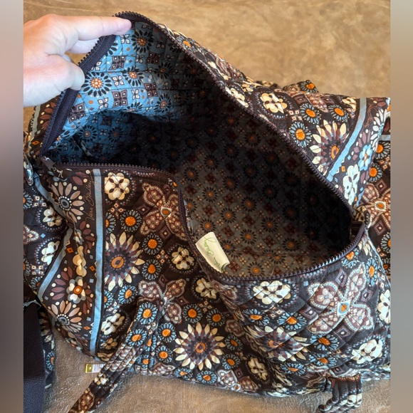Three Piece Vera Bradley Set in the Retired Canyon Pattern - Picture 4 of 10